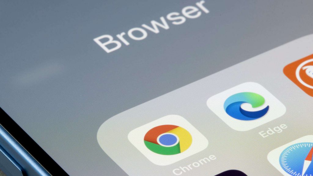 Google usa IA para melhorar busca no Chrome para iPhone e Android